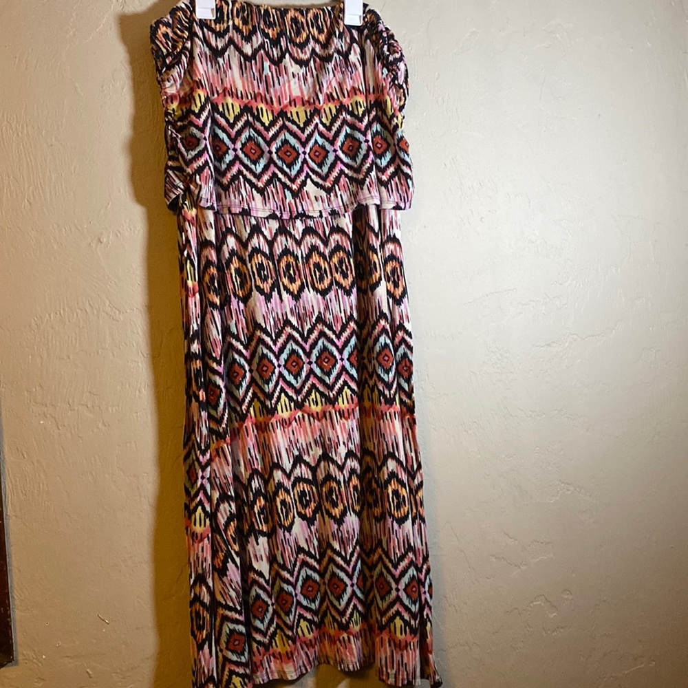 Strapless mid length dress